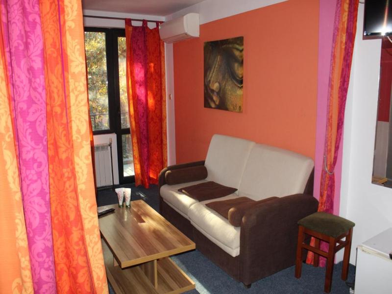 Hotel Color