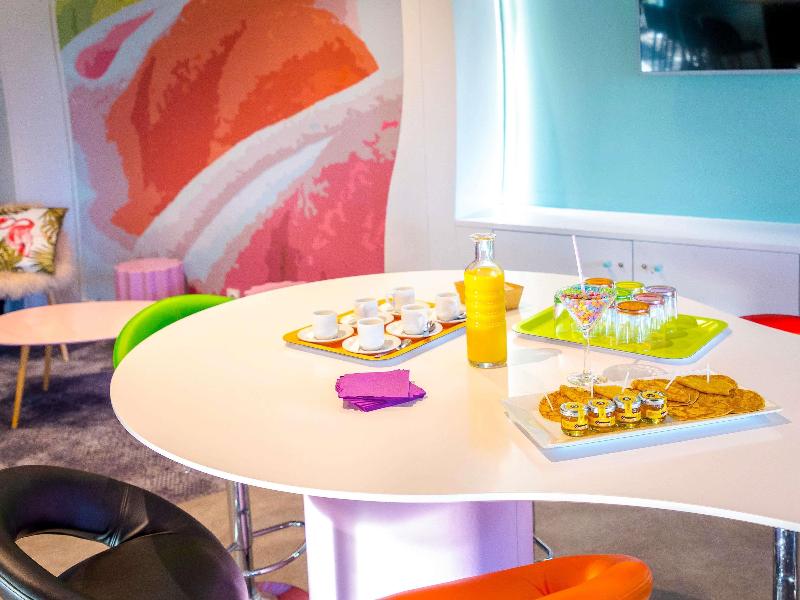 Ibis Styles Fréjus Saint Raphaël image