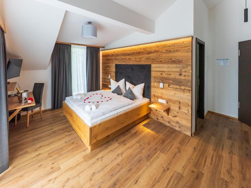 Heufelder Hof image