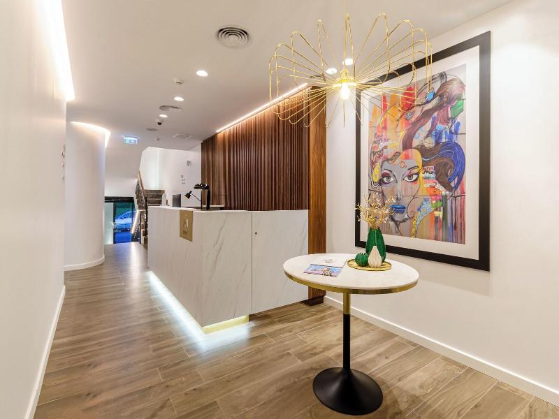 2m Boutique Hotel image