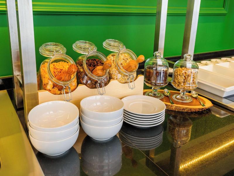 2m Boutique Hotel image