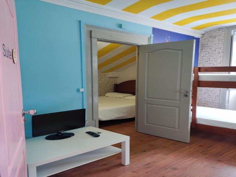 Meeting Hostel image