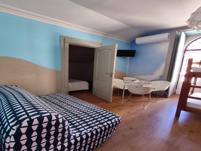 Meeting Hostel image