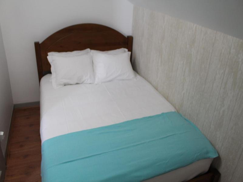 Meeting Hostel image