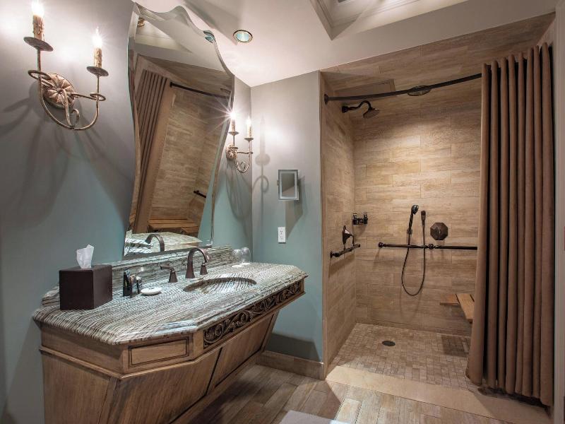 Grand Bohemian Asheville, Autograph Collection image