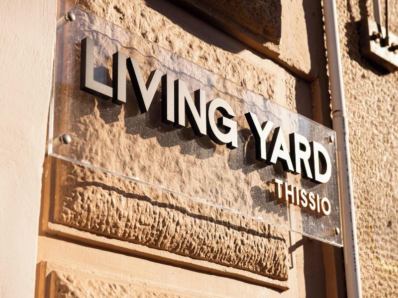 Living Yard Thissio image
