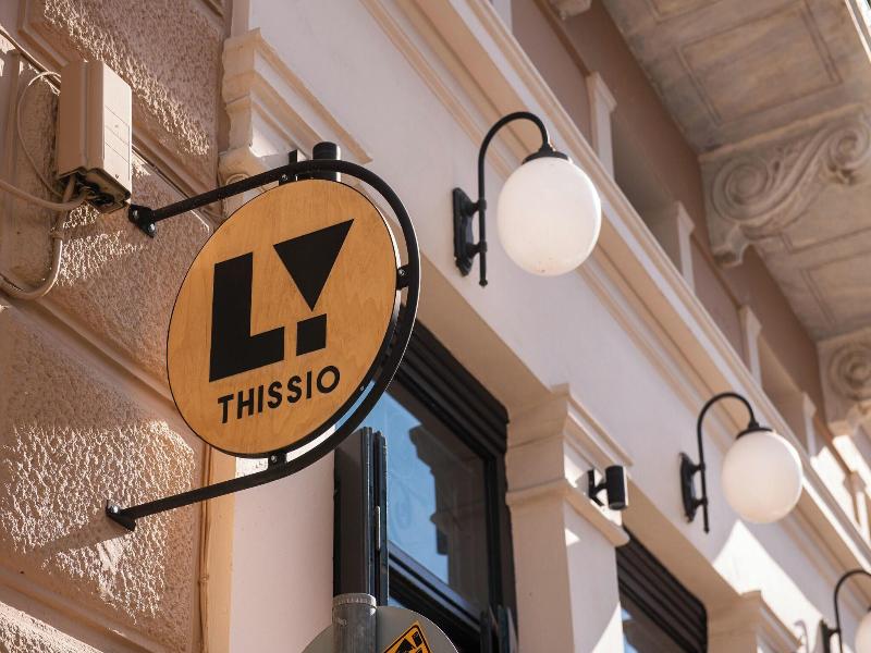 Living Yard Thissio image