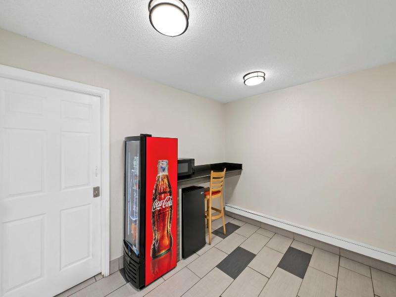 Red Roof Inn Charlotte - Airport photo 3