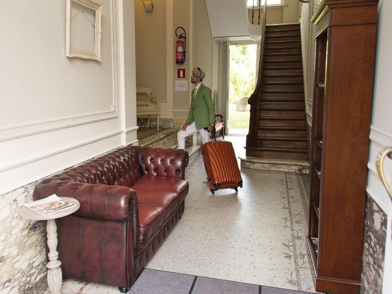 Hotel Saint Georges image