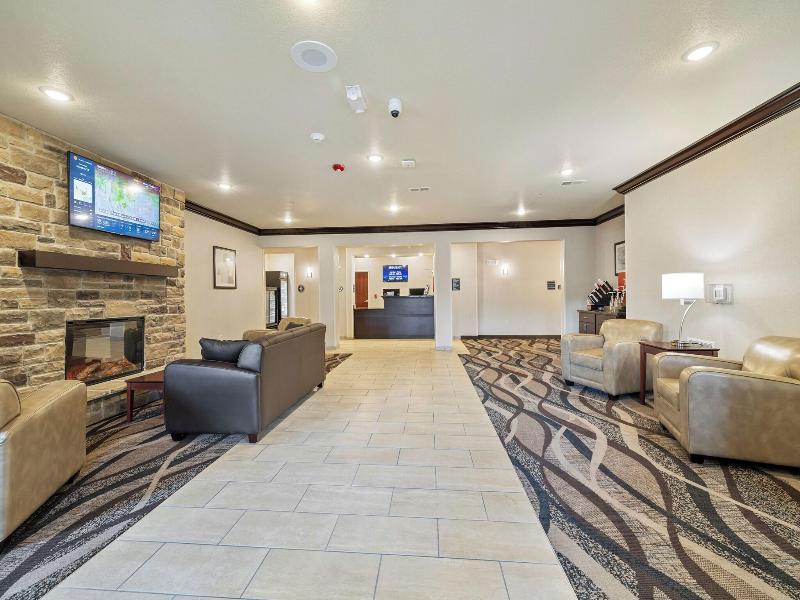 Cobblestone Hotel & Suites - Alpine