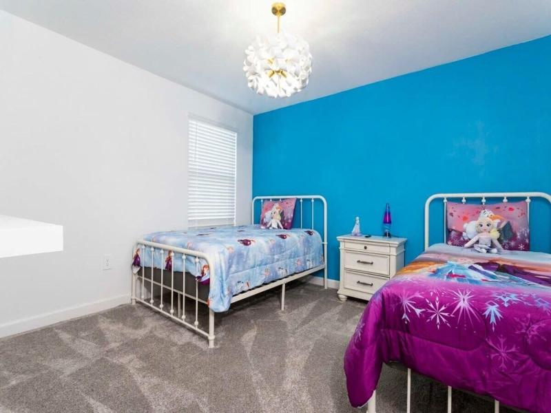 Super Nice And Spacious 9bdr Home image