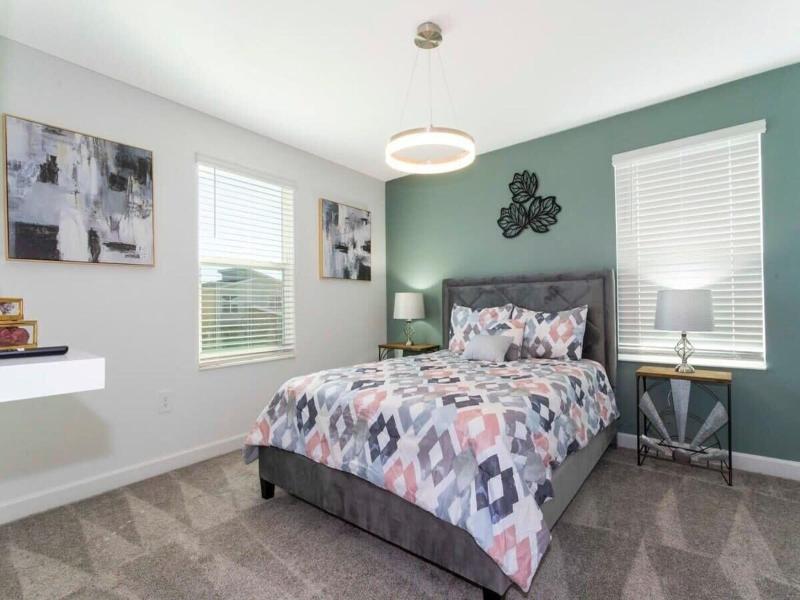 Super Nice And Spacious 9bdr Home image