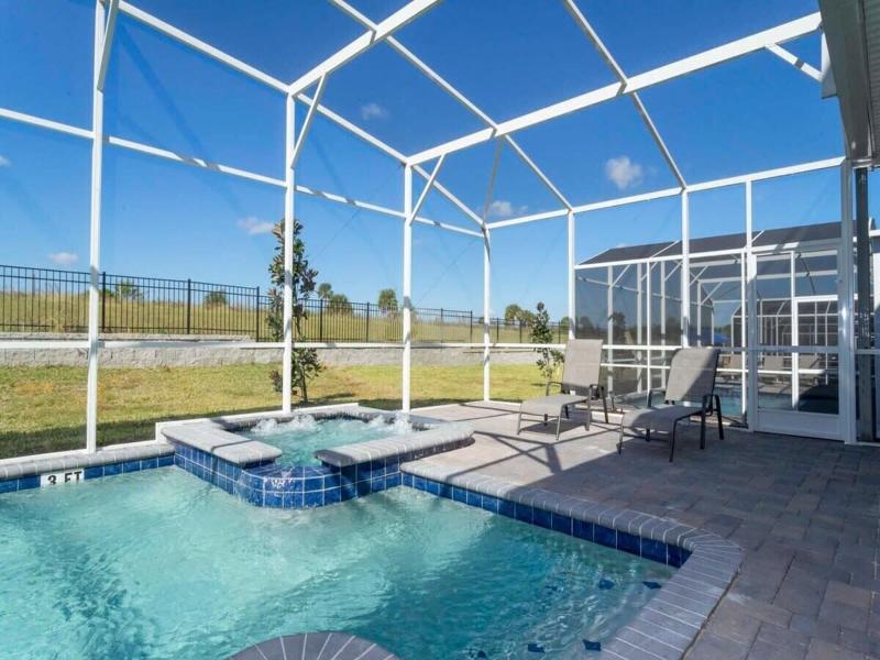 Super Nice And Spacious 9bdr Home image