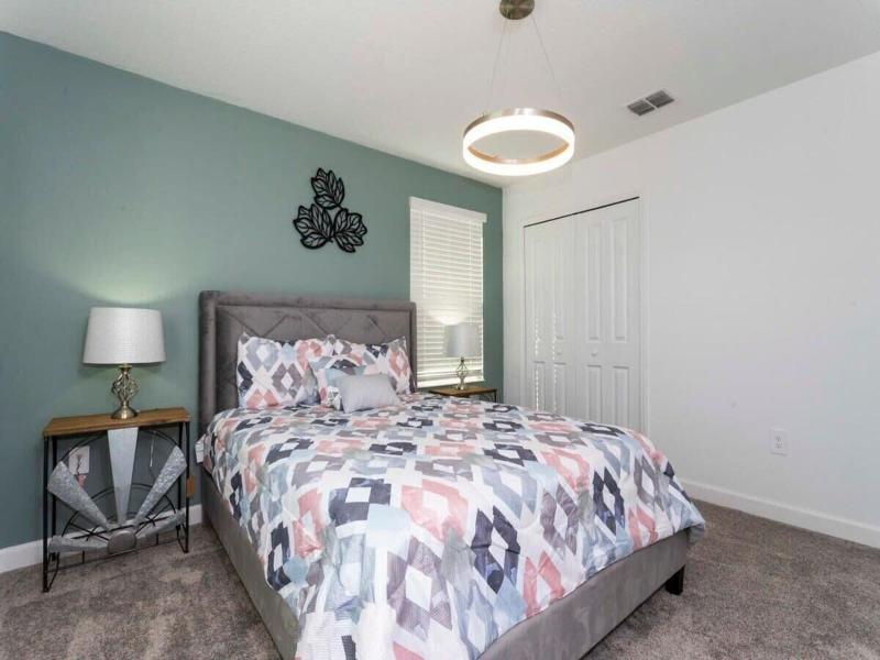 Super Nice And Spacious 9bdr Home image