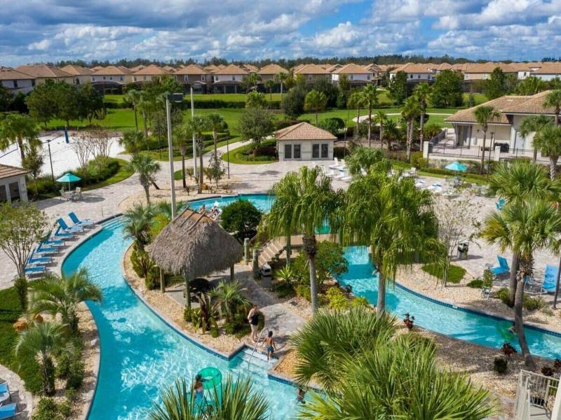 Super Nice And Spacious 9bdr Home image