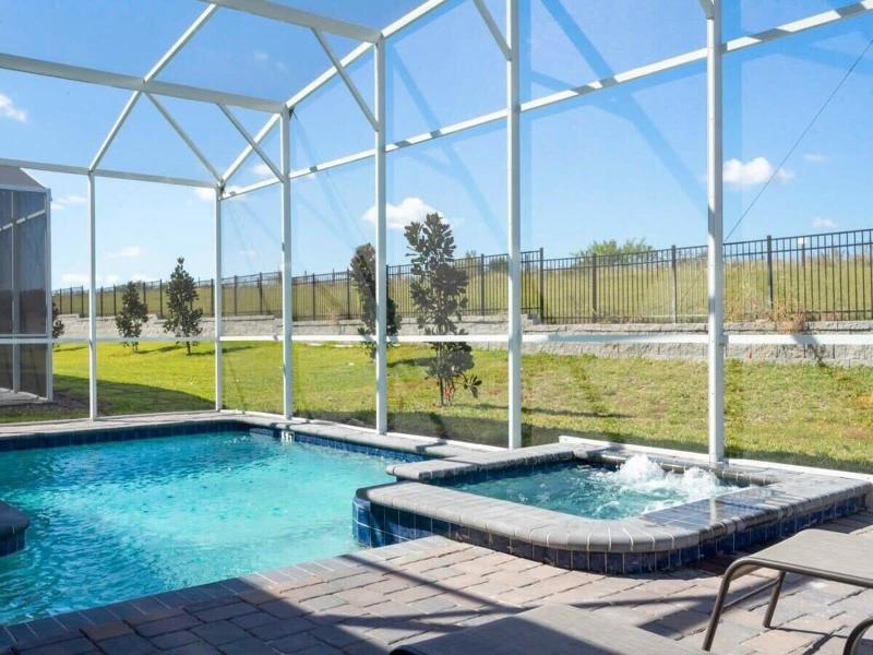 Super Nice And Spacious 9bdr Home image