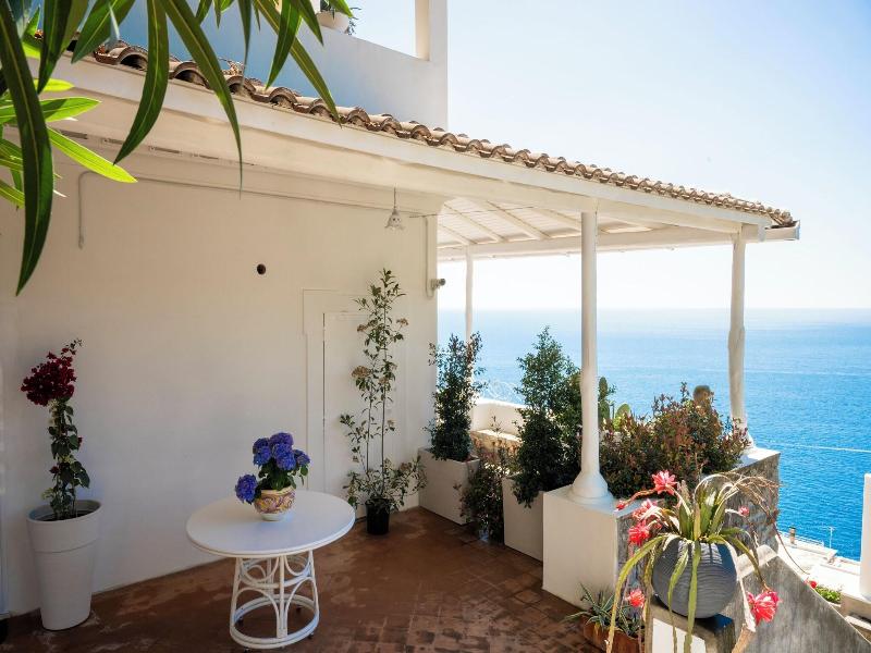 Villa Santa Chiara Positano Suites image