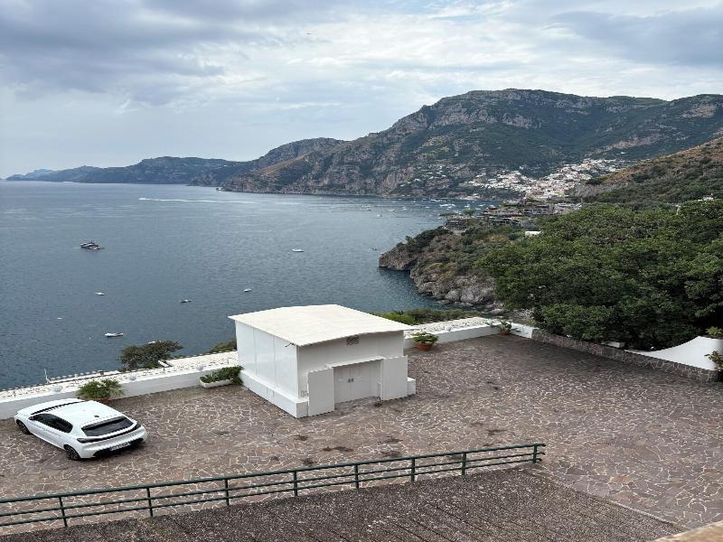 Villa Santa Chiara Positano Suites image