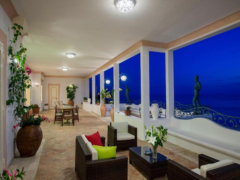 Villa Santa Chiara Positano Suites image