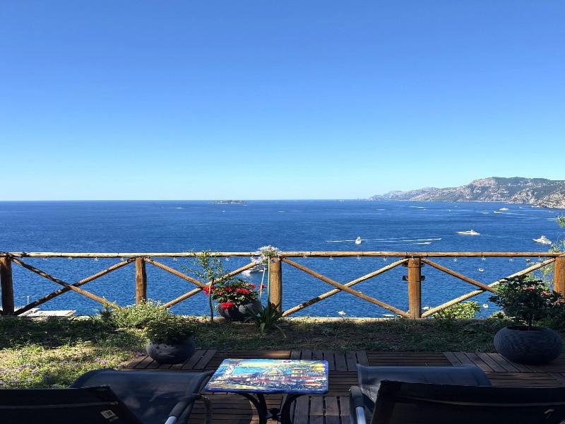 Villa Santa Chiara Positano Suites image
