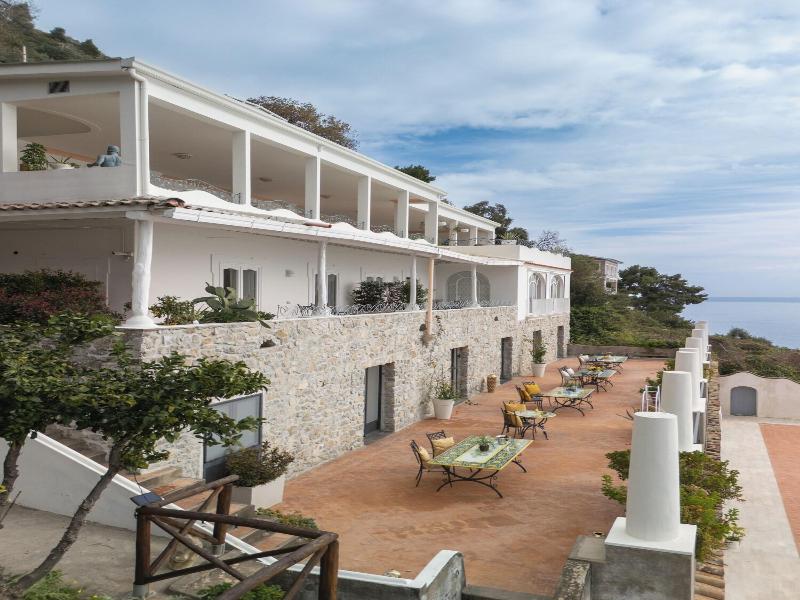 Villa Santa Chiara Positano Suites image