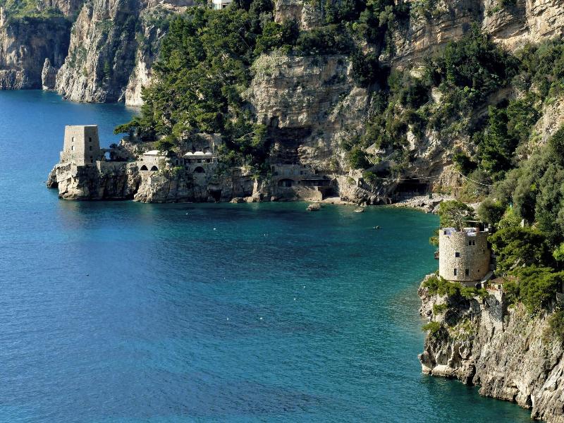 Villa Santa Chiara Positano Suites image