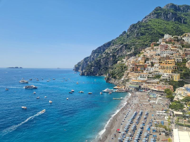 Villa Santa Chiara Positano Suites image