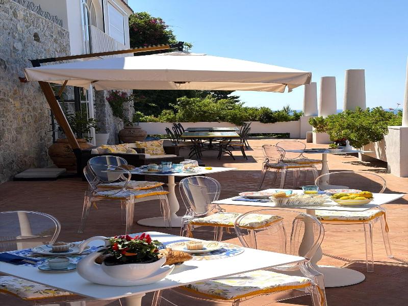 Villa Santa Chiara Positano Suites image