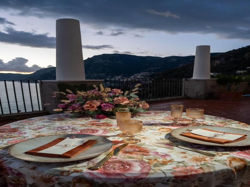 Villa Santa Chiara Positano Suites image