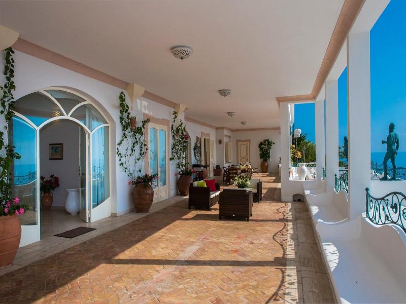Villa Santa Chiara Positano Suites image