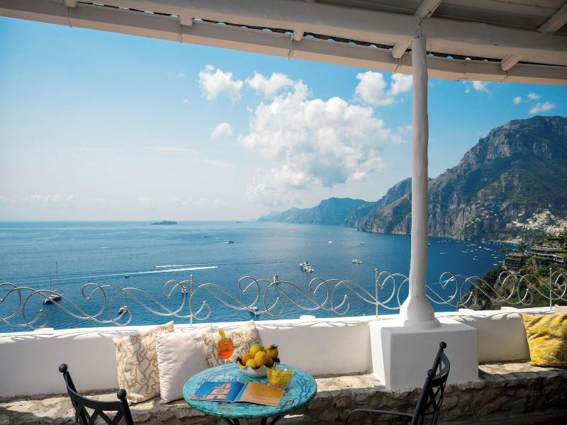 Villa Santa Chiara Positano Suites image