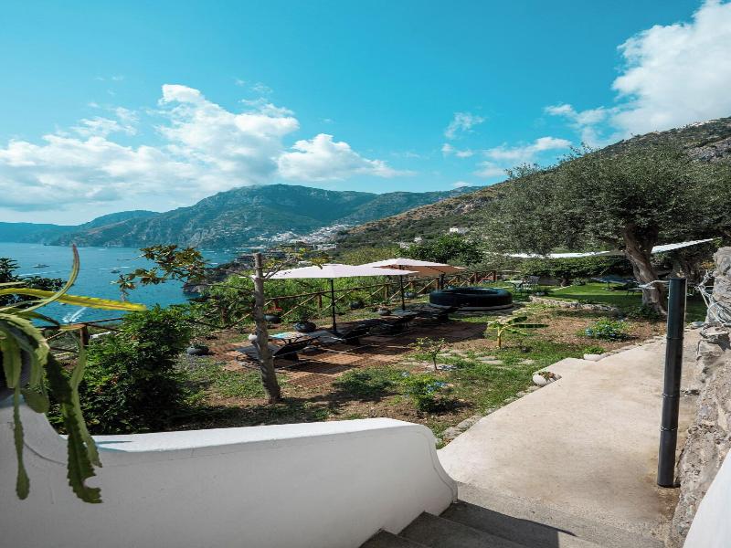 Villa Santa Chiara Positano Suites image