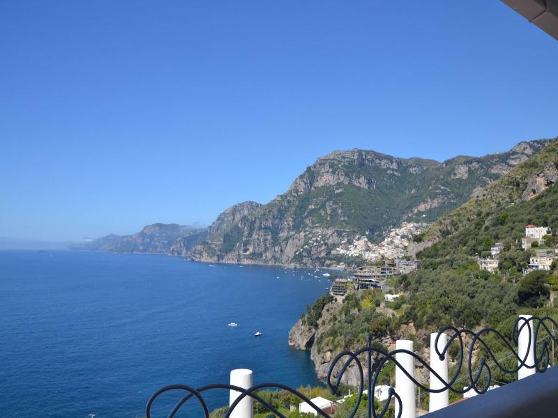 Villa Santa Chiara Positano Suites image
