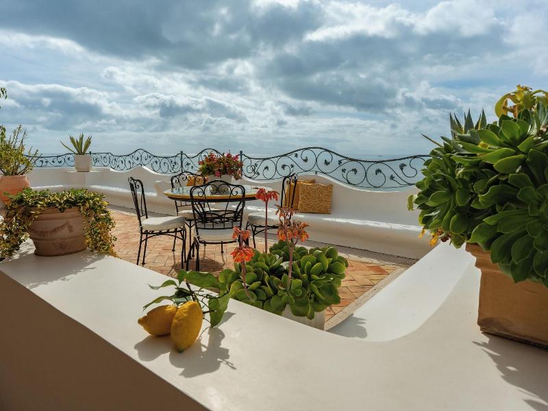 Villa Santa Chiara Positano Suites image