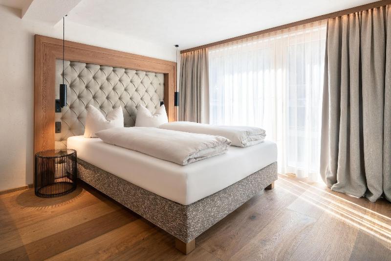 Hotel Sonnenhof image