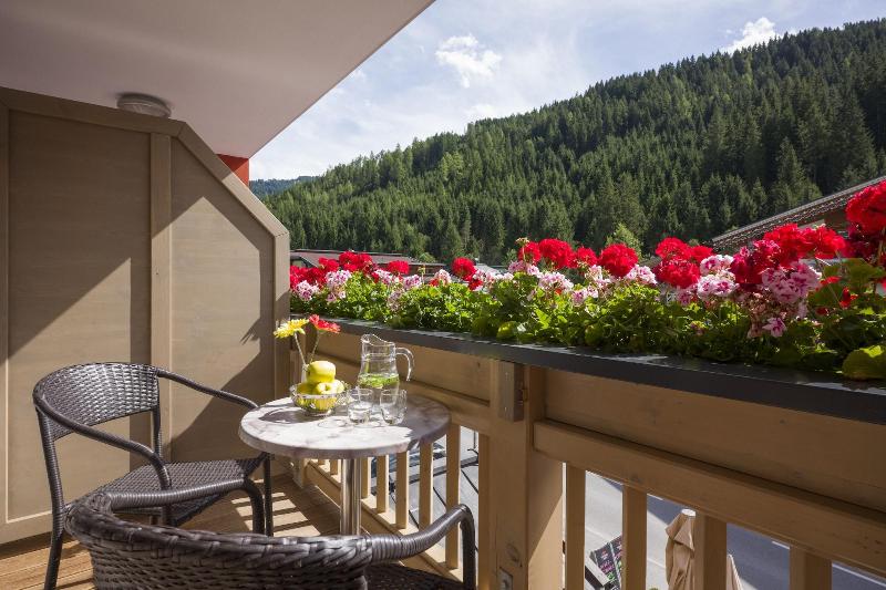 Hotel Sonnenhof image