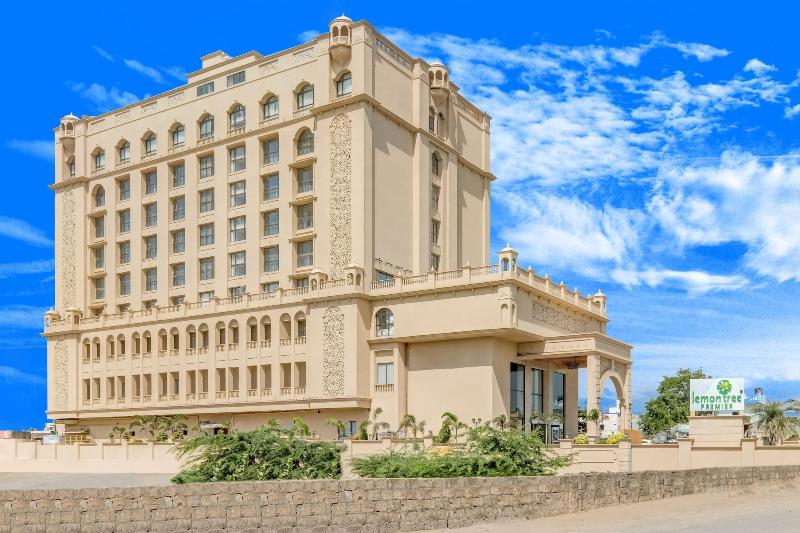 Lemon Tree Premier Dwarka image