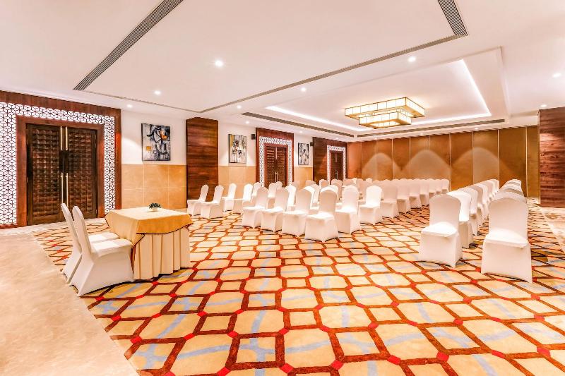 Lemon Tree Premier Dwarka image