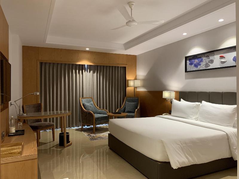 Lemon Tree Premier Dwarka image