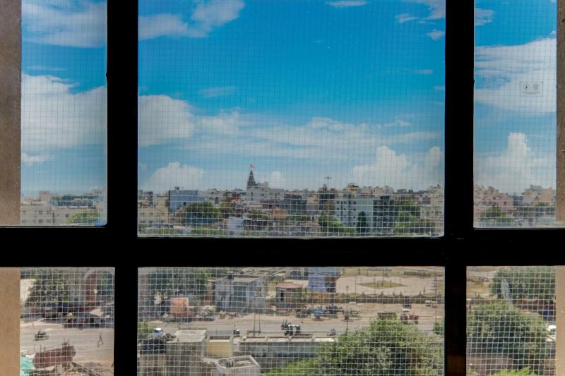 Lemon Tree Premier Dwarka image
