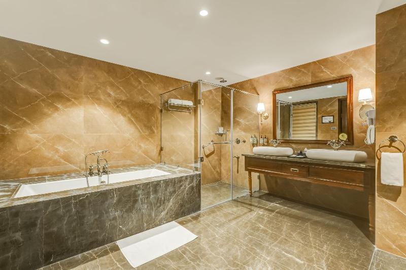 Lemon Tree Premier Dwarka image