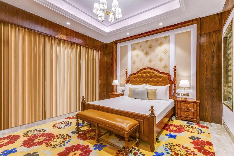 Lemon Tree Premier Dwarka image