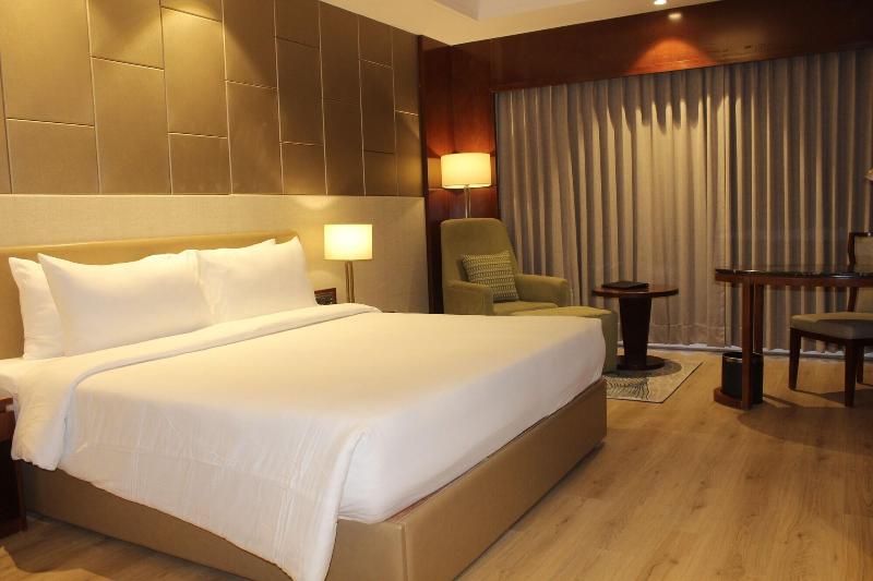 Lemon Tree Premier Dwarka image