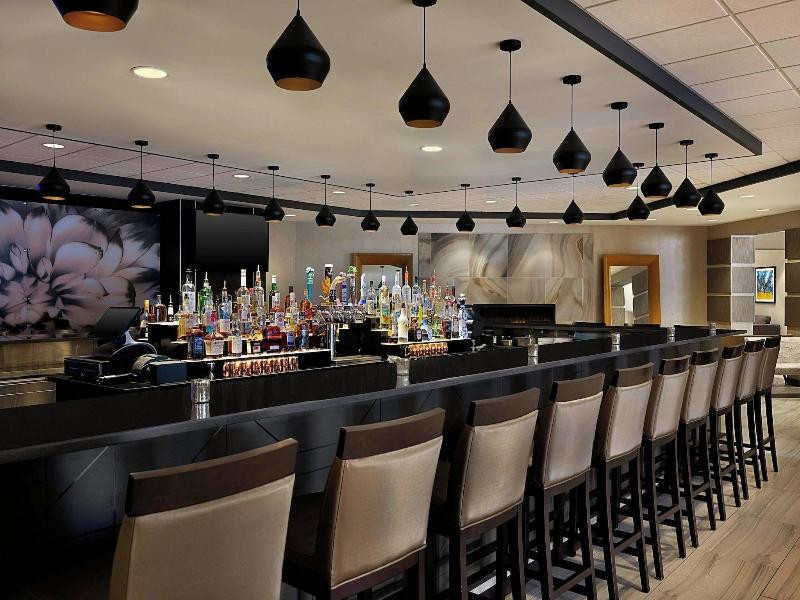 Delta Hotels By Marriott Somerset image