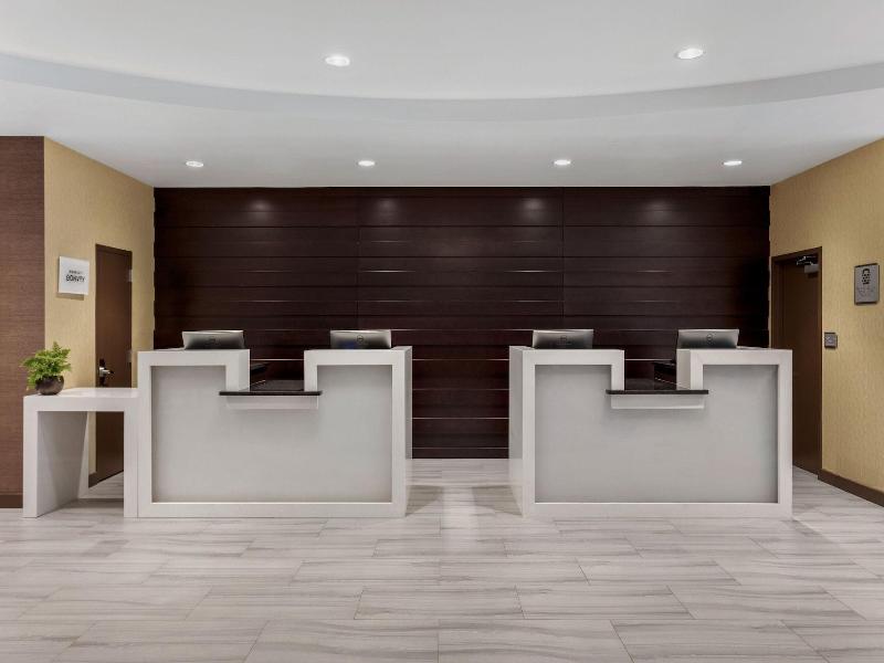 Delta Hotels By Marriott Somerset image