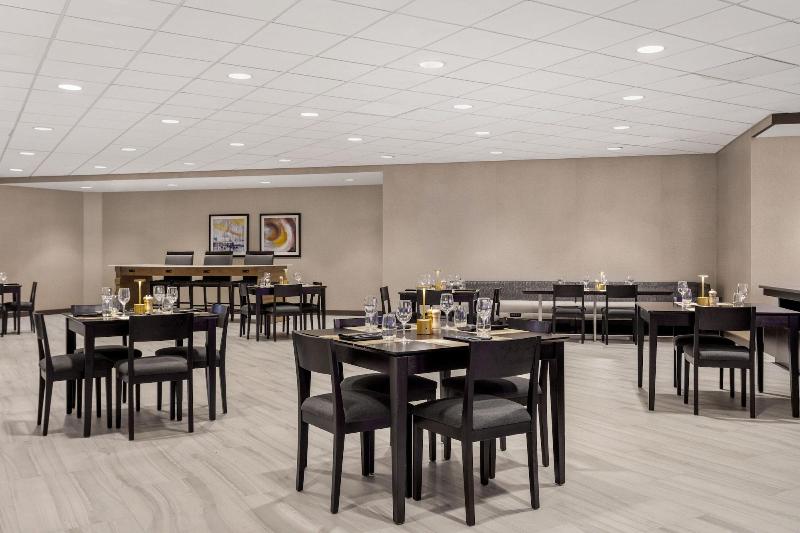 Delta Hotels By Marriott Somerset image