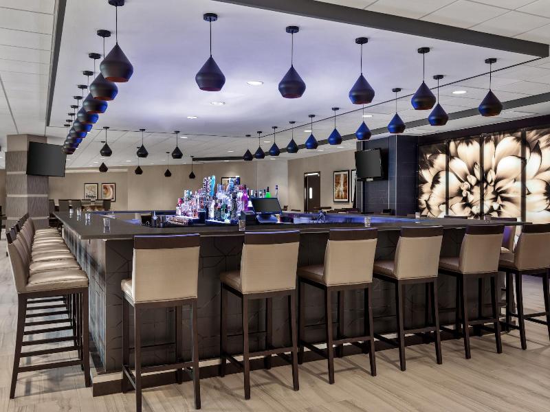 Delta Hotels By Marriott Somerset image