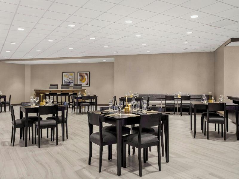 Delta Hotels By Marriott Somerset image