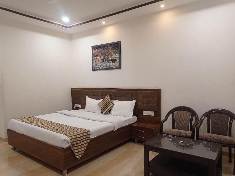 Sun Stone Hotel & Club - Jawai image
