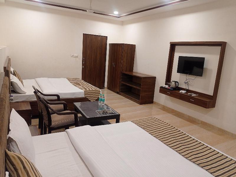 Sun Stone Hotel & Club - Jawai image